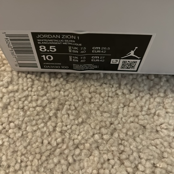 Jordan Zion 1 size 8.5 men’s - Picture 7 of 8